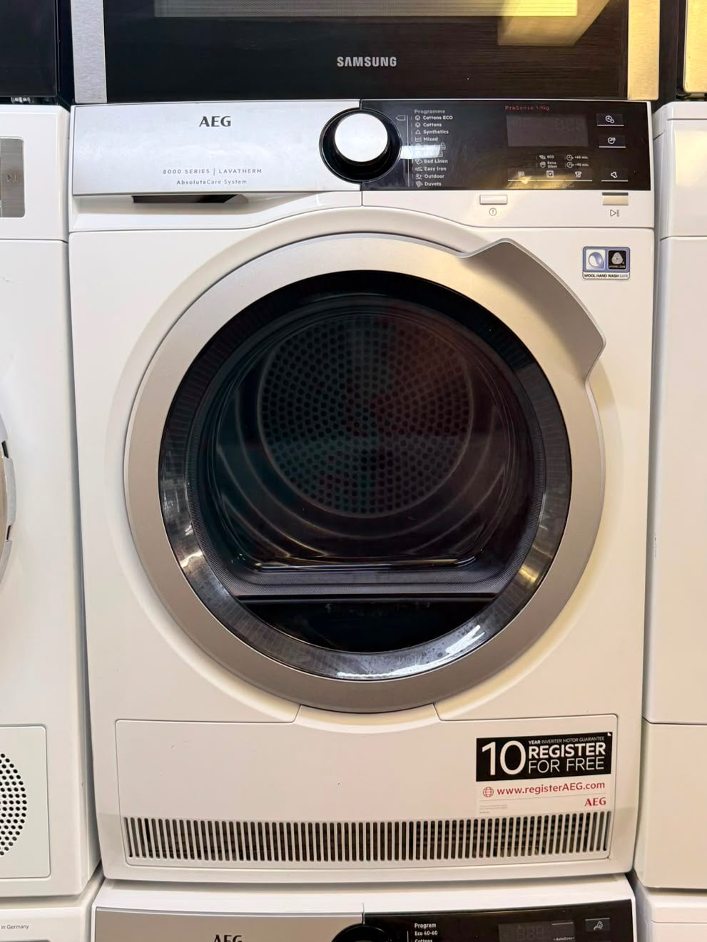 🌟 AEG Värmepumpstorktumlare 8 kg – Modell T8DEK946E 🌟
