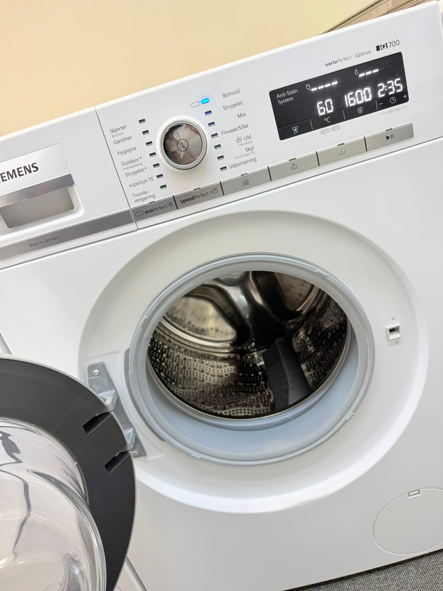 🧺 Siemens iQ700 Tvättmaskin – 9 kg | 1600 varv | Premiummodell