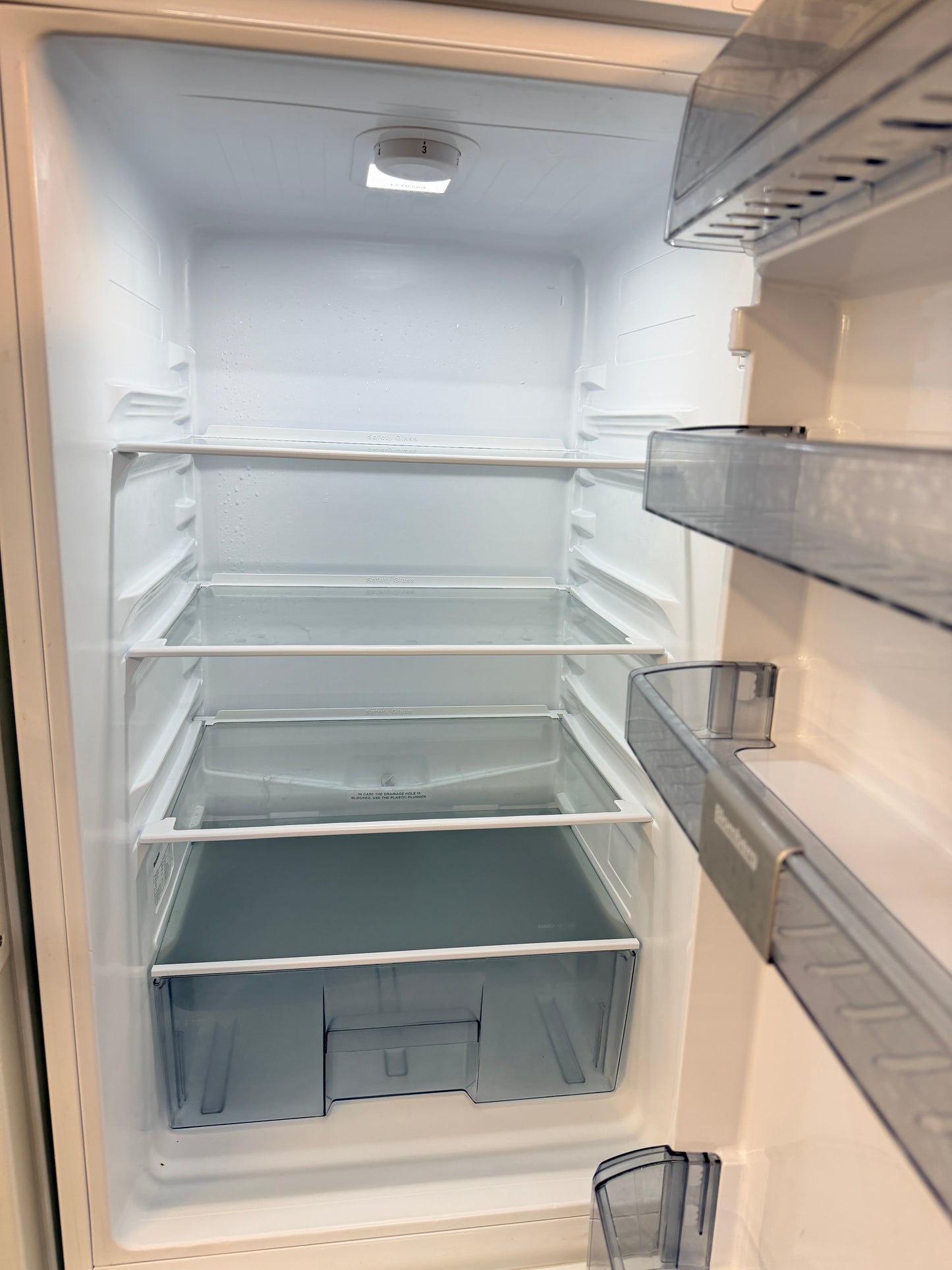 ❄️ Blomberg kyl/frys – smal modell, endast 54 cm bred! ❄️